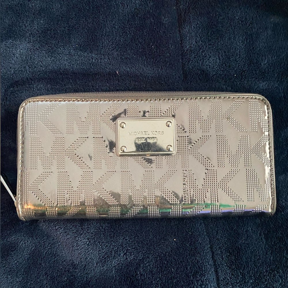 Michael Kors wallet